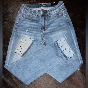 Vocal apparel reg. Skinny blue jeans